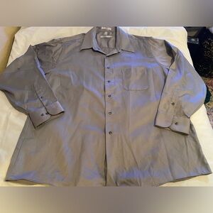 Geoffrey Beene Men’s Grey Long Sleeve Button Up Dress or Casual Shirt NWOT